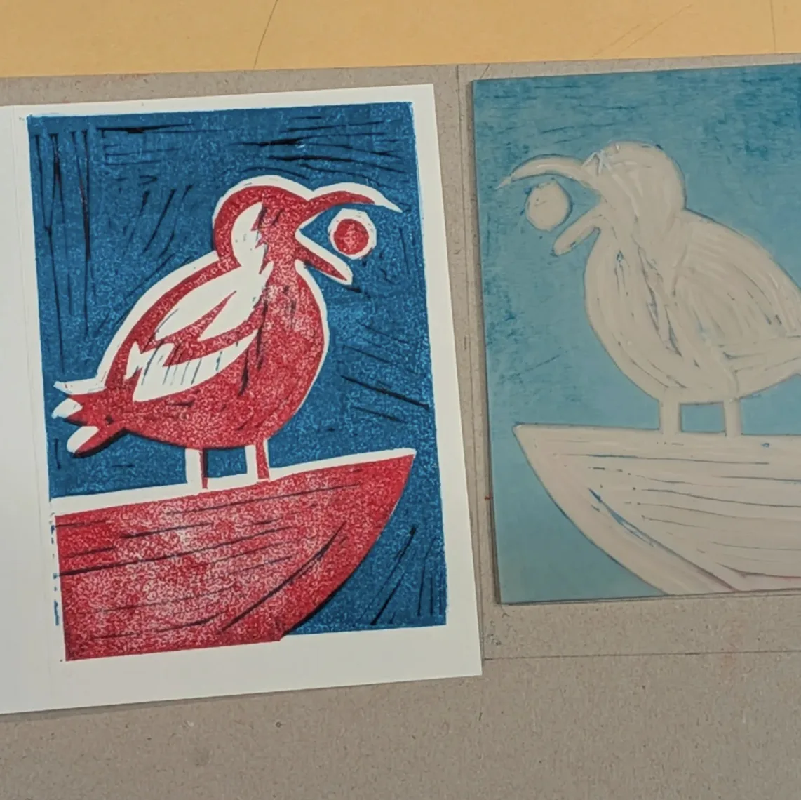 Gravure au fil, taille d'une plaque de linoléum