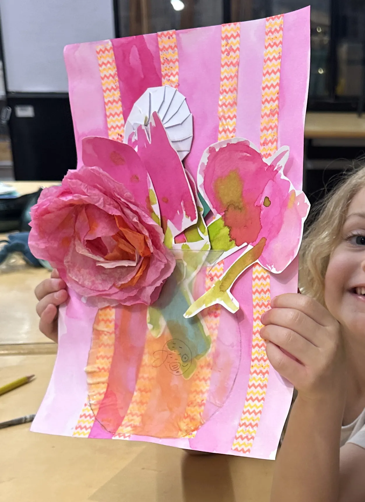 Bouquet de fleurs en papier et aquarelle en volume
